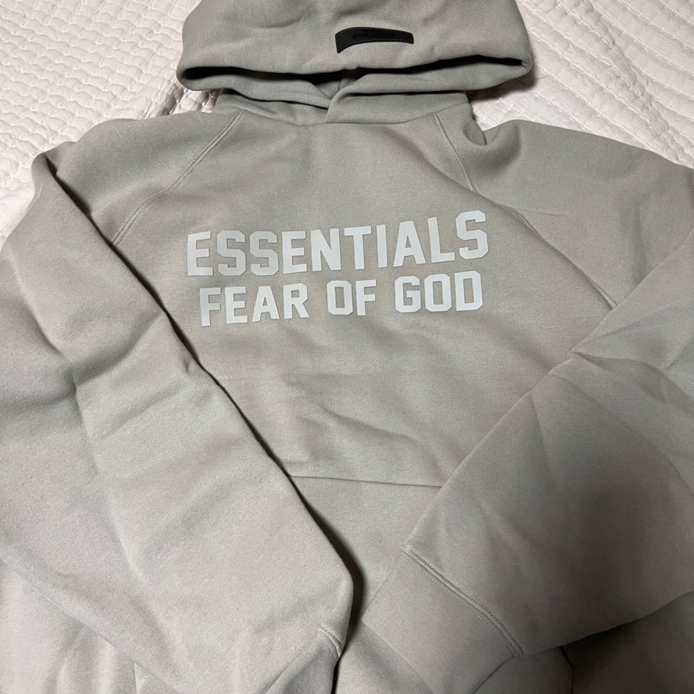 FEAR OF GOD ESSENTIALS HOODIE